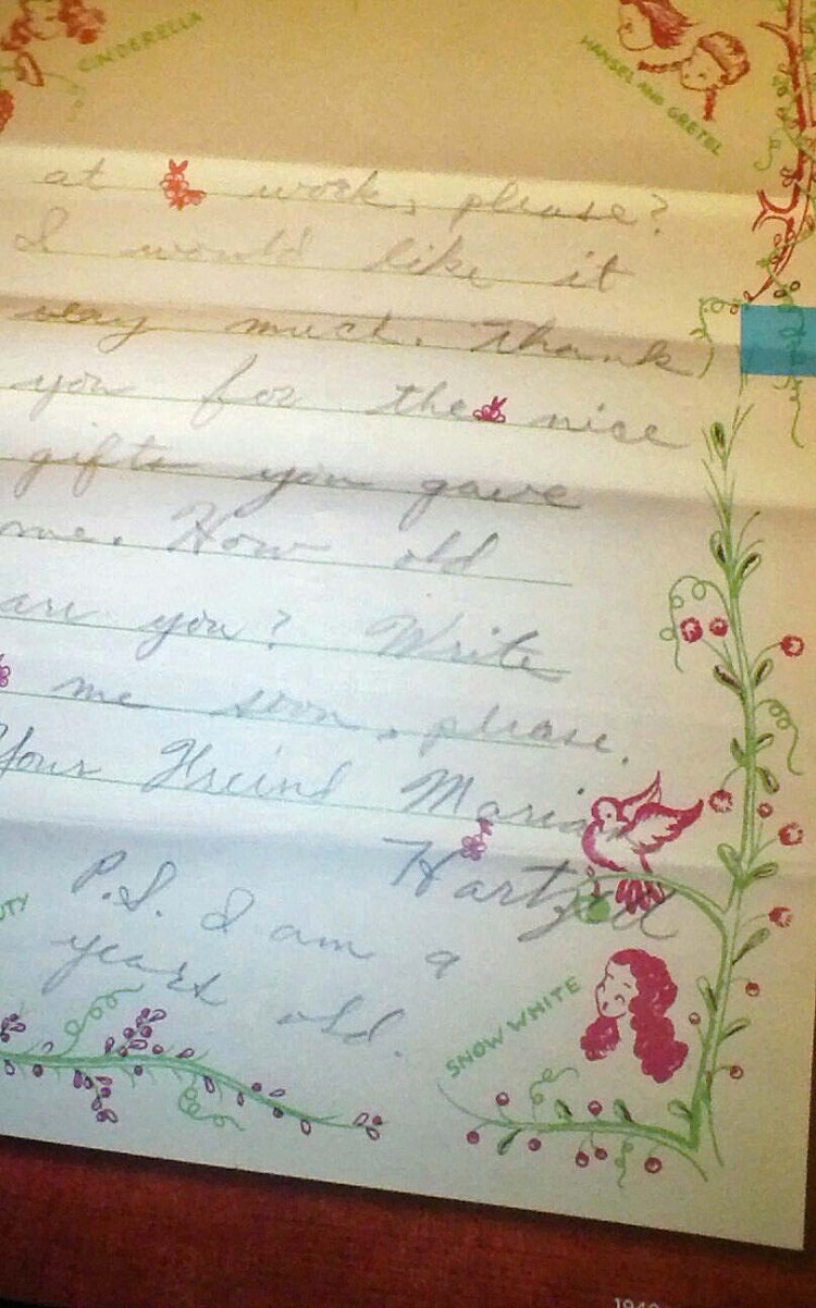 dearsantastationaryKINDLE_CAMERA_1449247382000 (4)