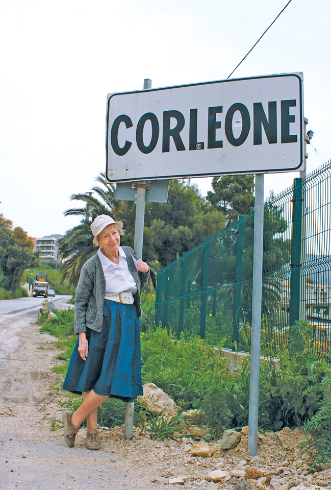 szymborska321245633_895379517281523_1569054030_n