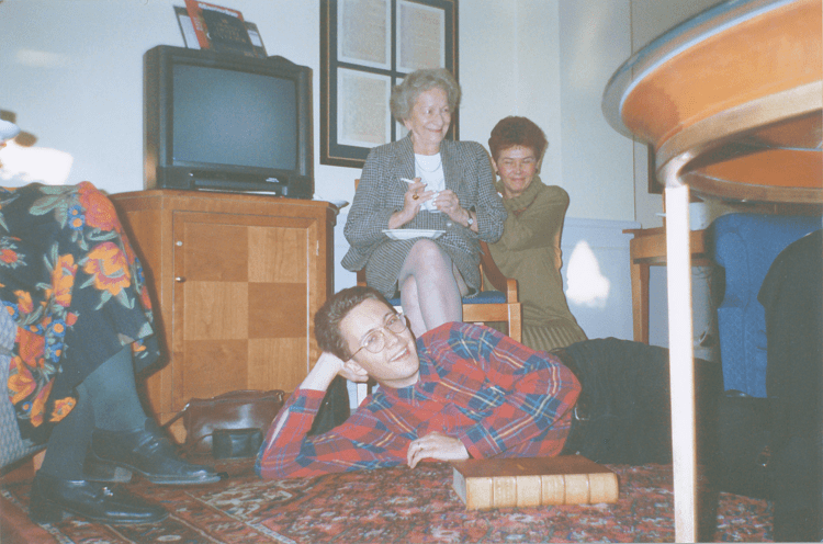 szymborska421247957_895361523949989_202097586_o